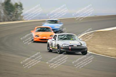 media/Jan-26-2025-CalClub SCCA (Sun) [[cfcea7df88]]/Group 4/Race/